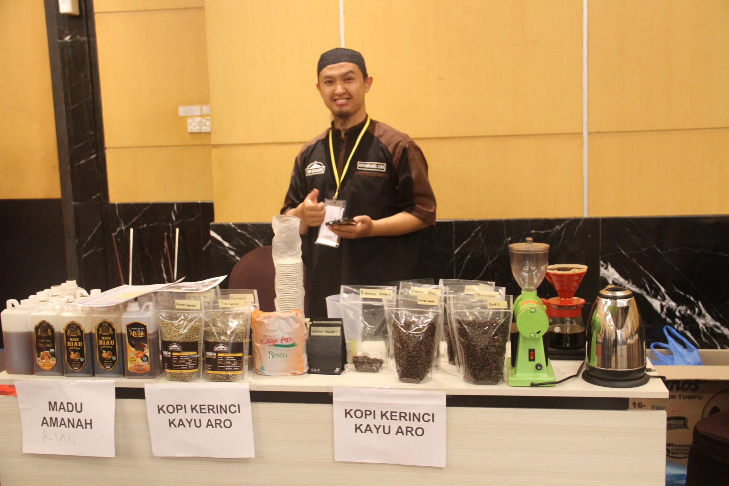 Awal mula berjualan kopi Kopi Nganu Indonesia
